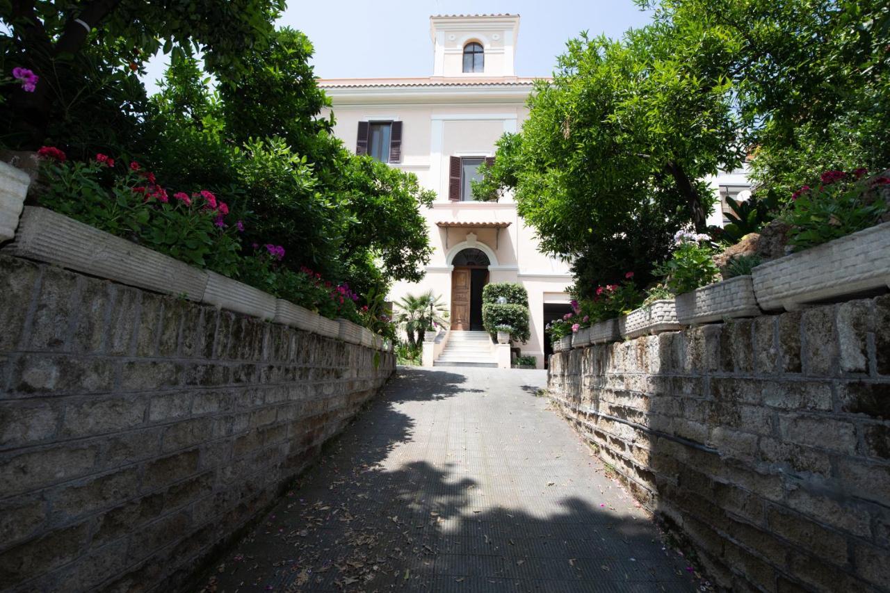 Domus Cordara - Splendido Appartamento Nel Verde Roma Exterior foto